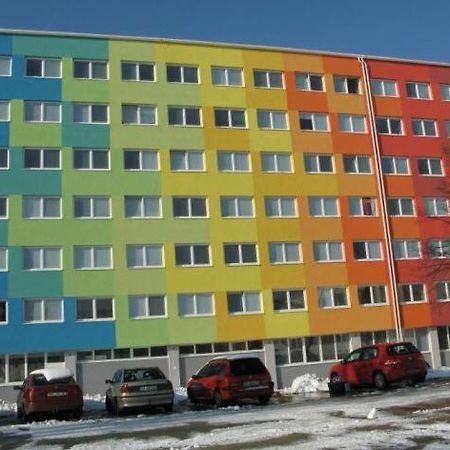 Uninova Hostel Pozsony Kültér fotó